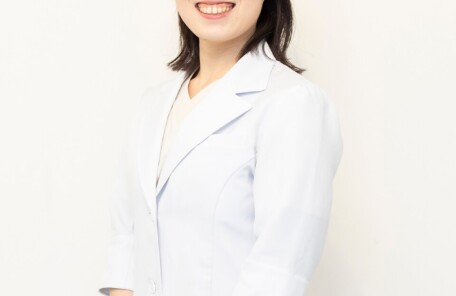 福岡市東区のダイエットサロン・ニドムで、3ヶ月ダイエットの適合性をチェックする個別カウンセリングの様子